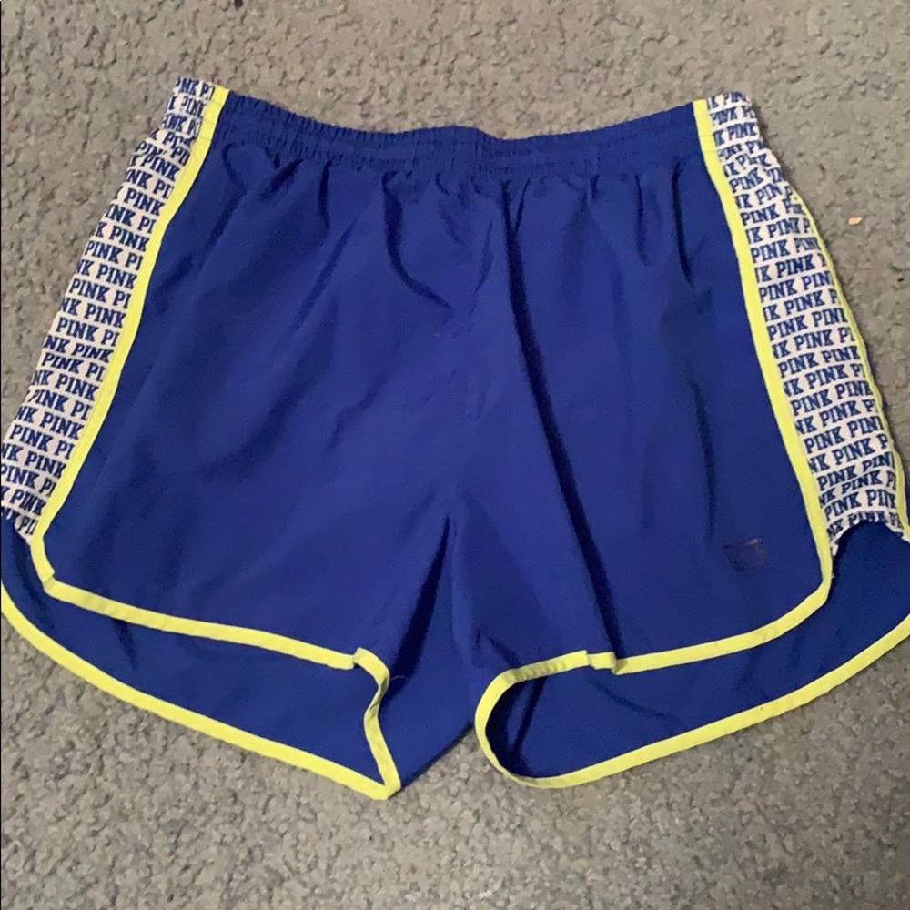 Pink active shorts